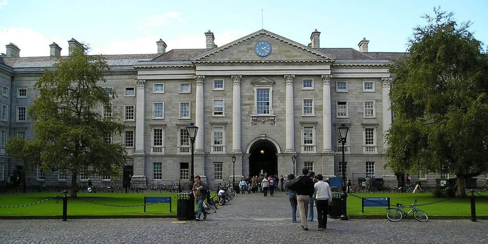 Visitar la universidad del Trinity College, un imprescindible de la capital de Irlanda
