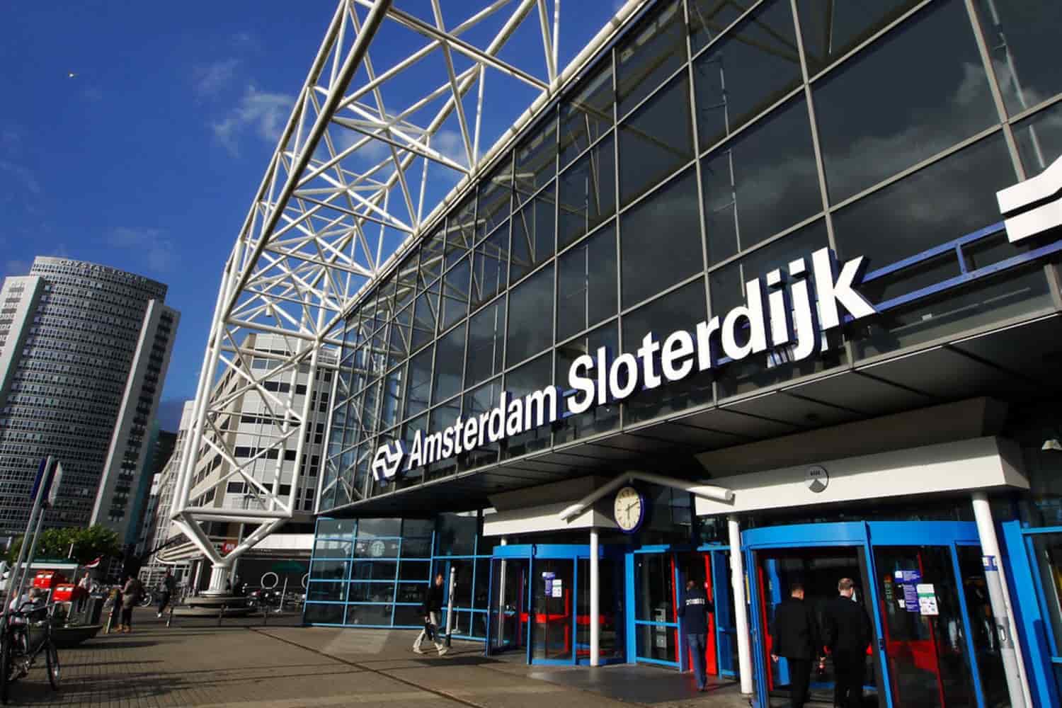 Ámsterdam Sloterdijk Station: ubicación, cómo llegar y salidas