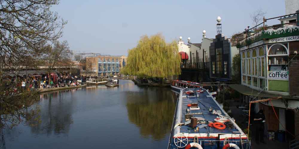 Vista de Regent's Canal de Londres.