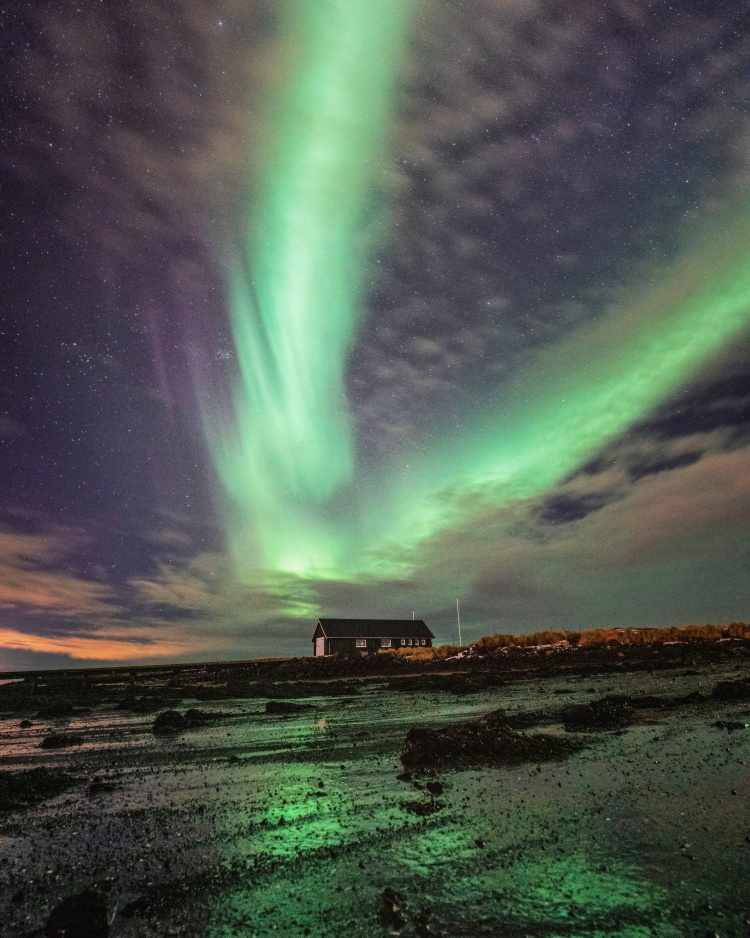 Increíble imagen de las auroras en Islandia.