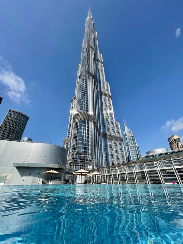 El Burj Khalifa es una de las cosas que ver en una escala de un día en Dubái