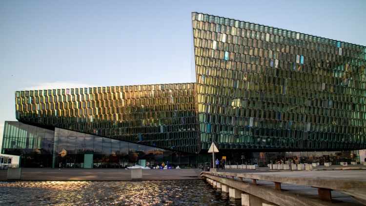 Edificio más emblemático de capital Islandesa.